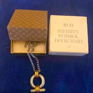 Vintage 20” INFINITY SYMBOL NECK CHAIN IN ORIGINAL PACKAGING NEVER WORN